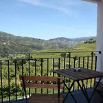 Casa Nª Sra. Do Carmo - * פסו דה רגואה